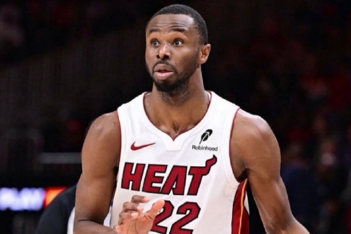 湖人退出维金斯交易,引援方向或生变 湖人退出维金斯交易,引援方向或生变