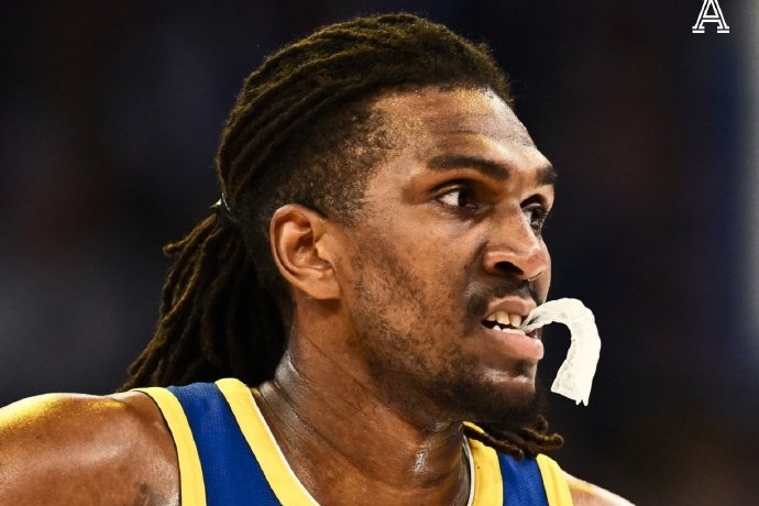 卢尼告别勇士加盟鹈鹕,十年传奇终章开启新程 卢尼告别勇士加盟鹈鹕,十年传奇终章开启新程